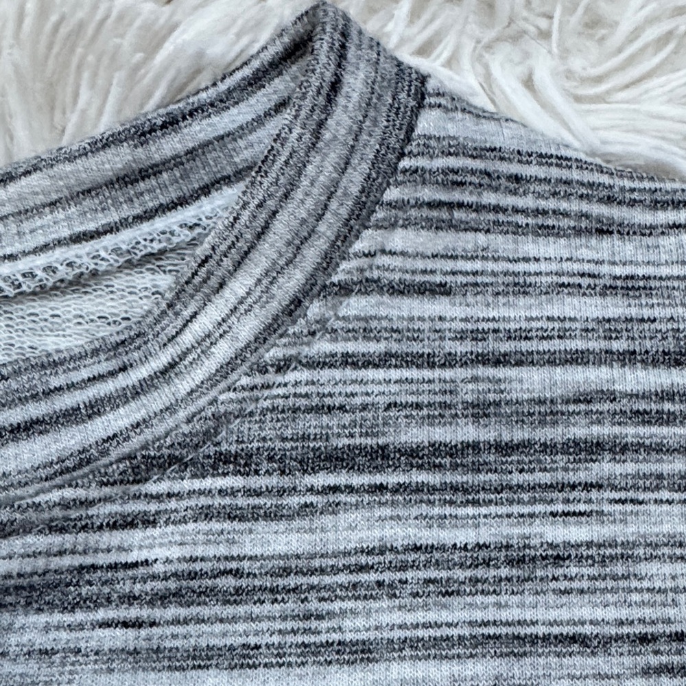 Cherish Striped Henley 💗 Black & Gray - Picture 10 of 14